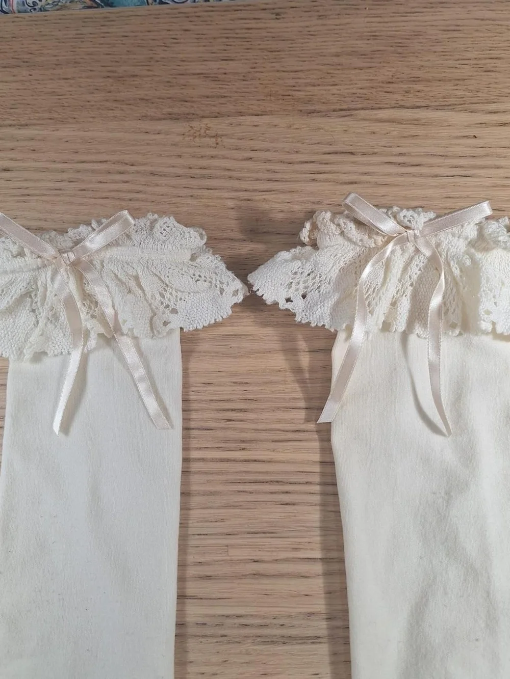 Innocent World Ivory Lace Cuff Ribbon OTK Socks | Classic Lolita